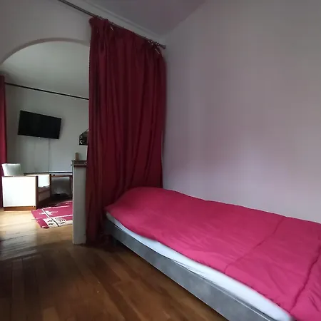Apartment 6th Cultural In Saint Germain Des Pres Paris