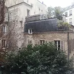 Paris 6Th Cultural Apartment In Saint Germain Des Pres